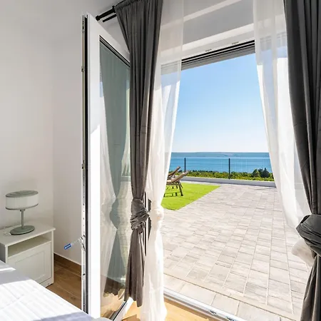 My Dalmatia - Sea View Knez
